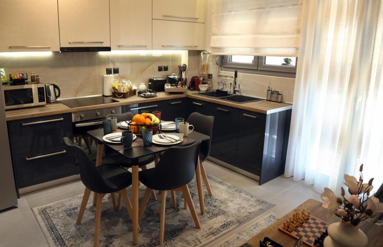 La Larissa Luxury Apartments Koronis ภายนอก รูปภาพ